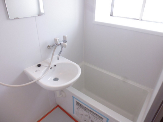 洗面設備　※別部屋の写真です
