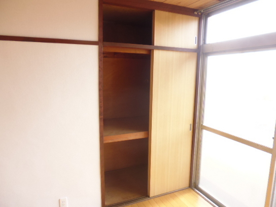 収納　※別部屋の写真です