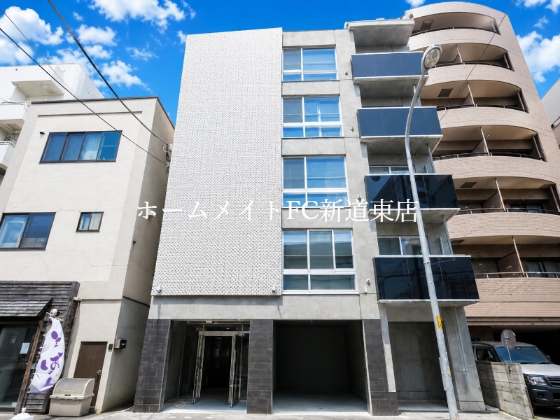 建物外観　建物外観
