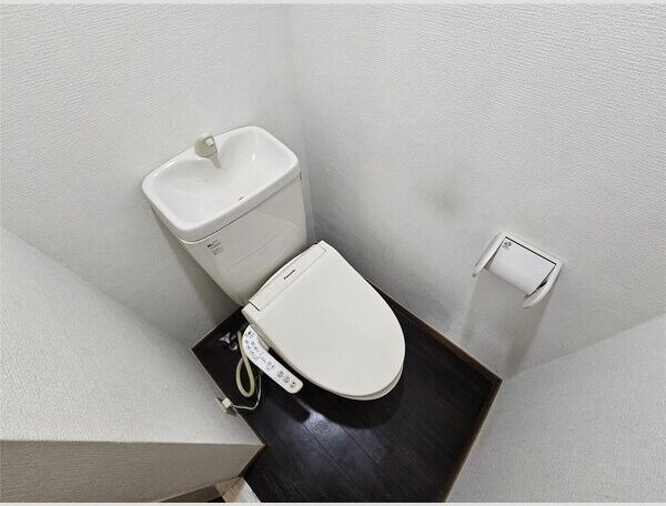 松屋町ラフォーレ高吉のトイレ写真