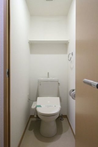 トイレ　（別タイプ参考写真）スカイコート後楽園第５ 　文京区小石川4