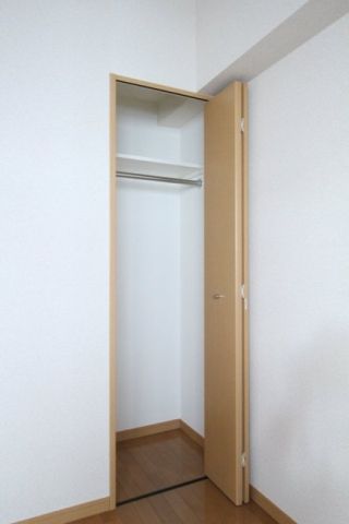 収納　（別タイプ参考写真）スカイコート後楽園第５ 　文京区小石川4