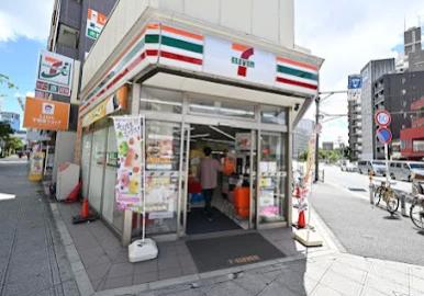 コンビニ　セブンイレブン 川崎柳町東店（コンビニ）まで143m