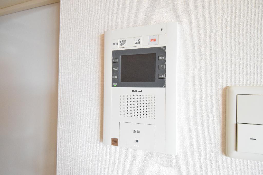 セキュリティ　カメラ付インターホン