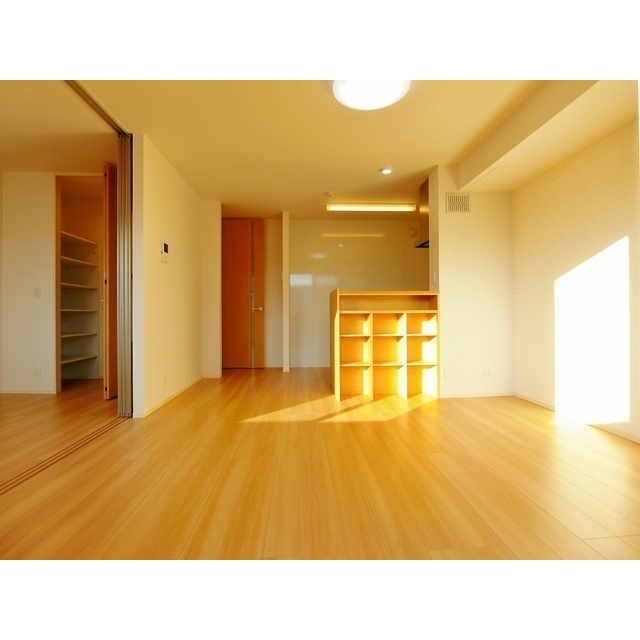 2LDK Apartment in Nagano, Nagano — photo 3 of 3