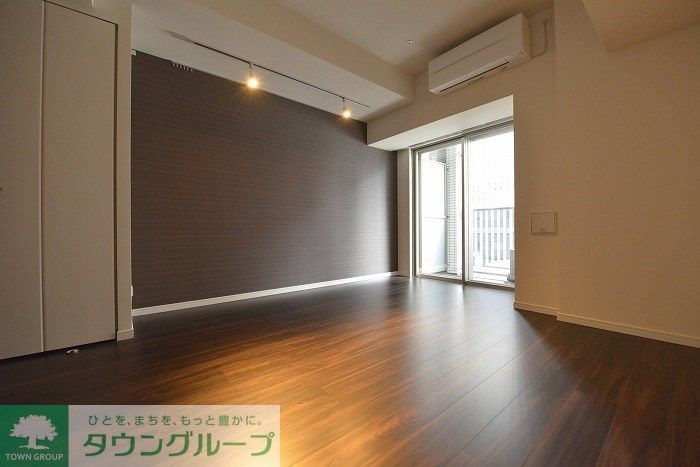 グランドコンシェルジュ六本木の居間写真