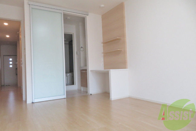 その他部屋・スペース　洋室を別角度から撮影しましたオシャレなお部屋ですよ。