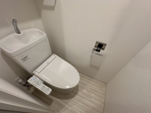 トイレ　ゆったりとした空間のトイレです