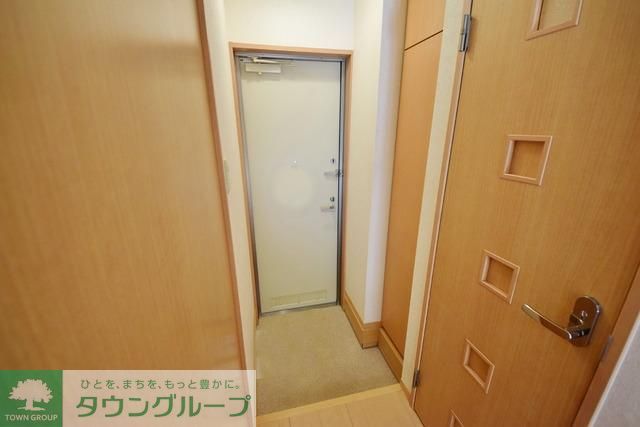 viviendaの玄関写真