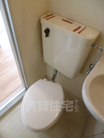 ラ・フォンテ御所西のトイレ写真