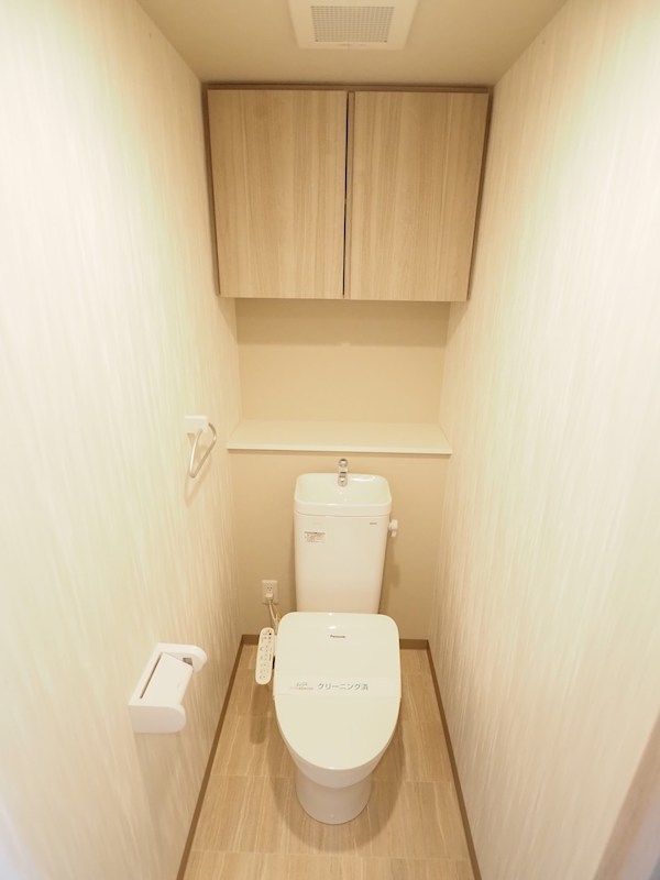 トイレ　ウォシュレット付きのトイレです。