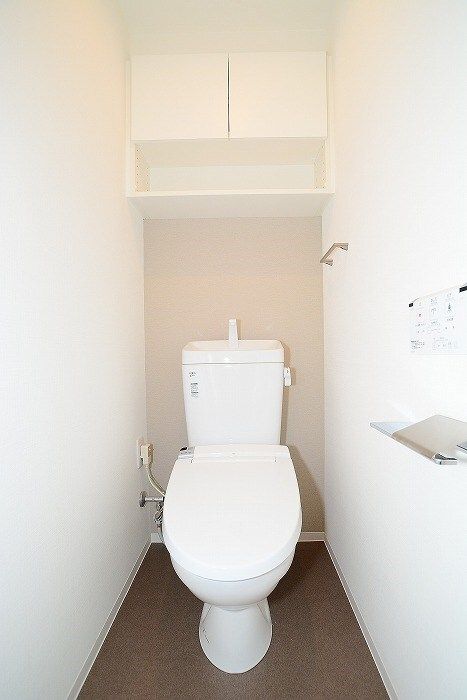 東急田園都市線 池尻大橋駅 徒歩11分 5階建 築10年のトイレ写真