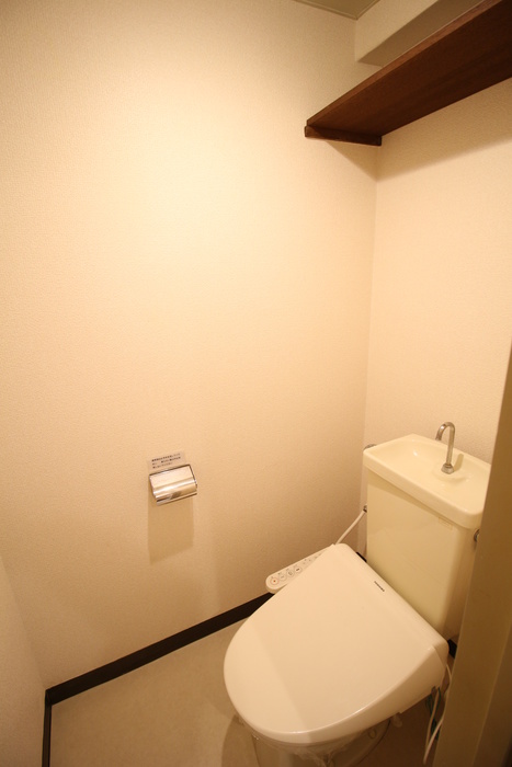 セクタ-ズ・マンションのトイレ写真