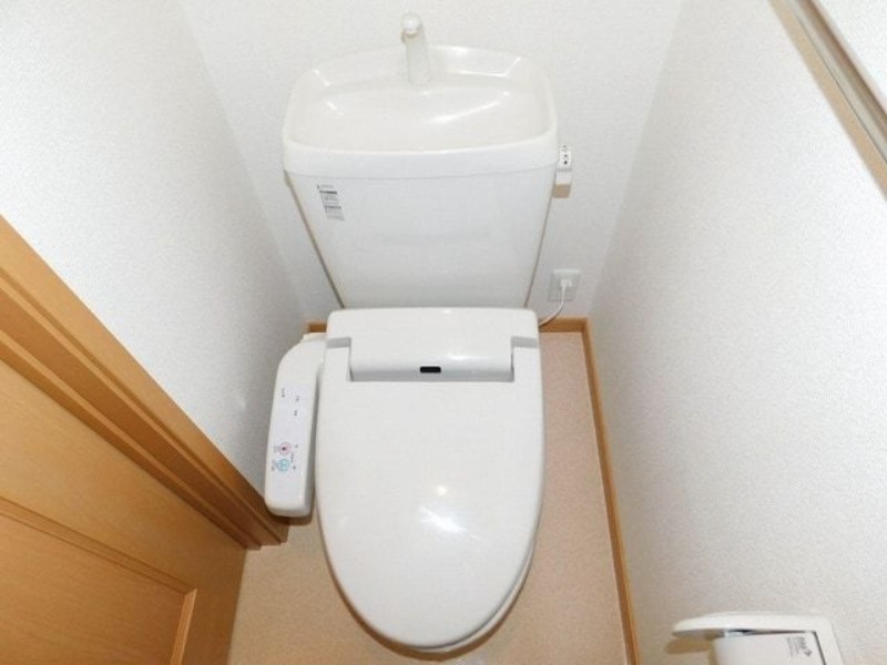 トイレ　図面と現状に相違がある場合には現状を優先