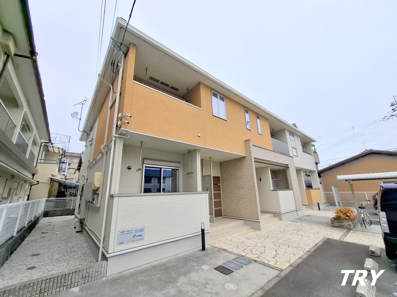 建物外観　オシャレな外観でしょ