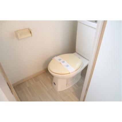 【福岡市中央区荒戸のマンションのトイレ】