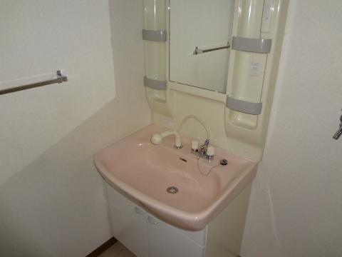 洗面設備　洗髪洗面化粧台