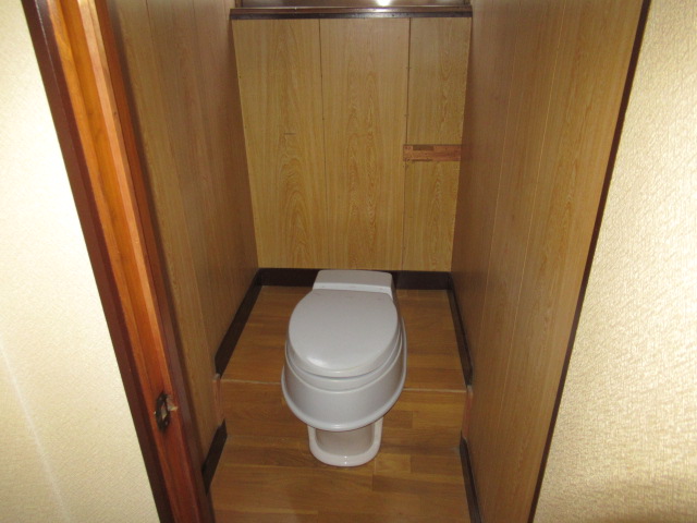 トイレ　汲み取り