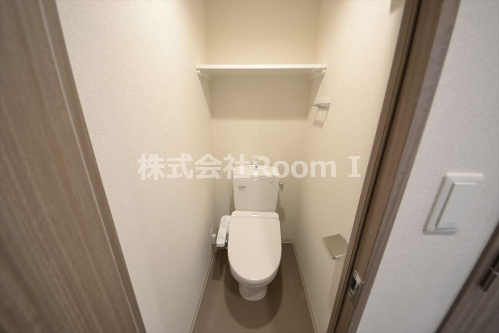トイレ　落ち着いたトイレです