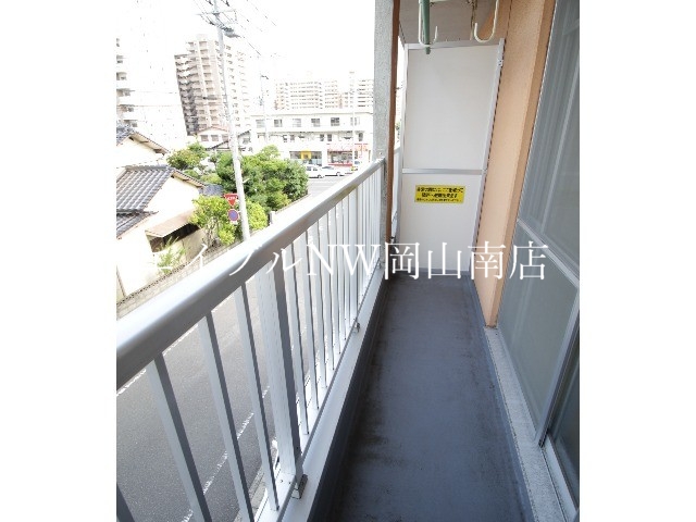 バルコニー　バルコニー