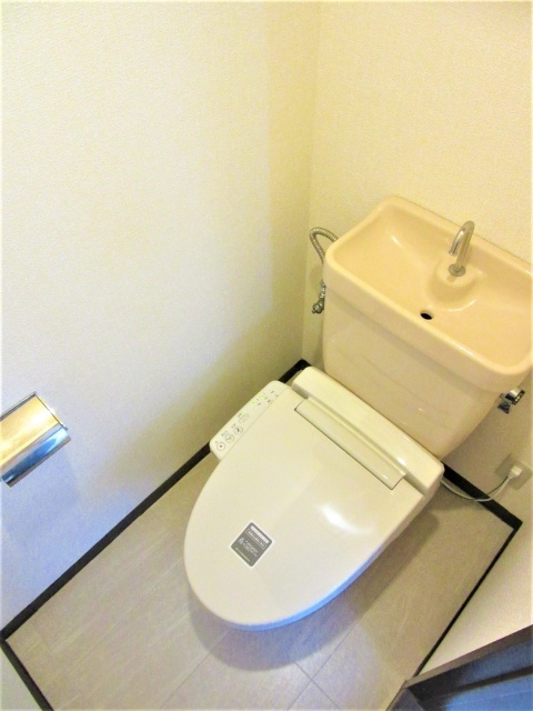 コーポ大間B棟のトイレ写真