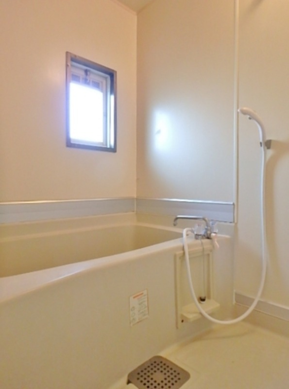 バス・シャワールーム　図面と現状に相違がある場合には現状を優先