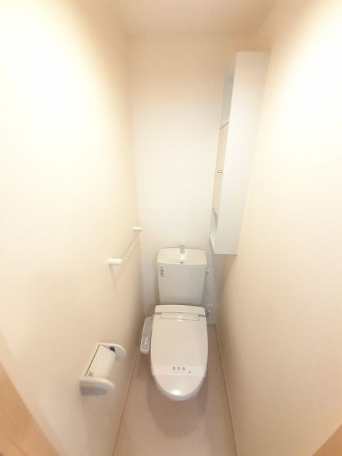 【アルバ・グランデ　IIのトイレ】