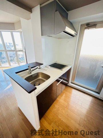 プレミアム菱屋西のキッチン写真