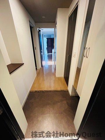 プレミアム菱屋西の玄関写真