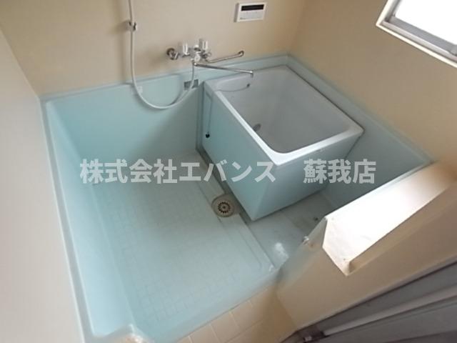 バス・シャワールーム　日々の疲れを癒すお風呂付です