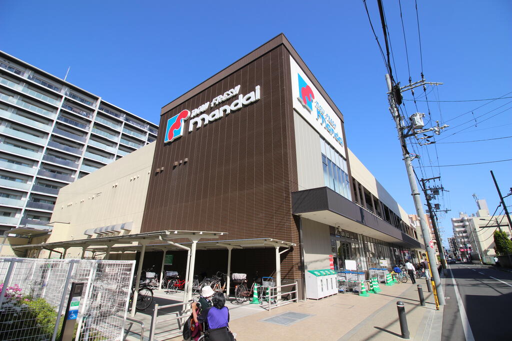 スーパー　万代太子橋店（スーパー）まで575m