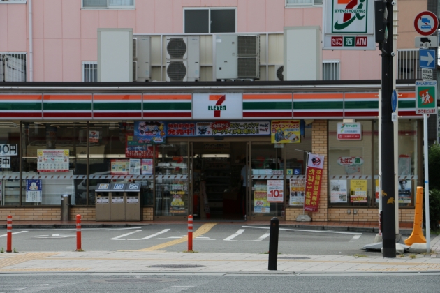 コンビニ　セブンイレブン守口京阪本通店（コンビニ）まで422m