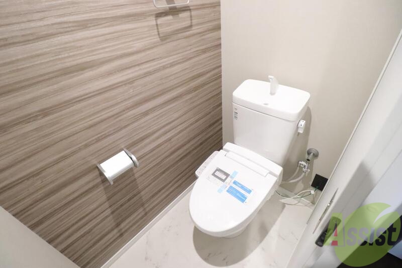 【神戸市中央区中山手通のマンションのトイレ】