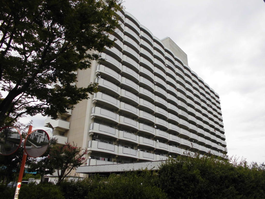 福岡市東区香椎浜のマンションの建物外観