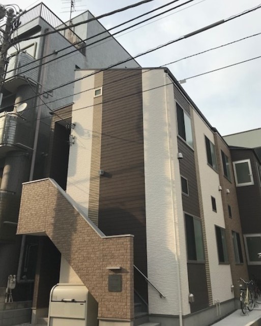 北区昭和町のアパートの建物外観