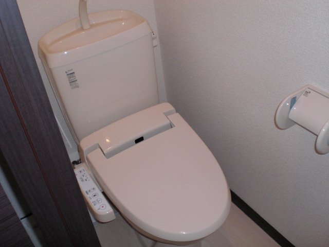 トイレ　同じタイプのお部屋の写真です。