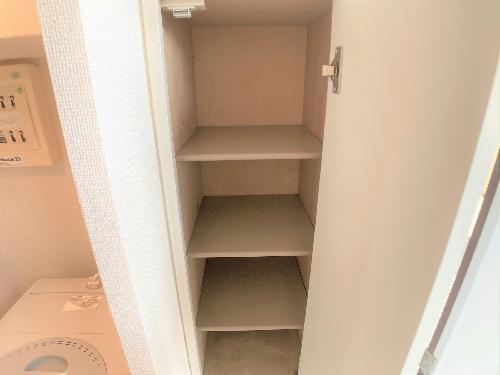 玄関　設備・仕様は号室により異なる為、現況を優先致します。