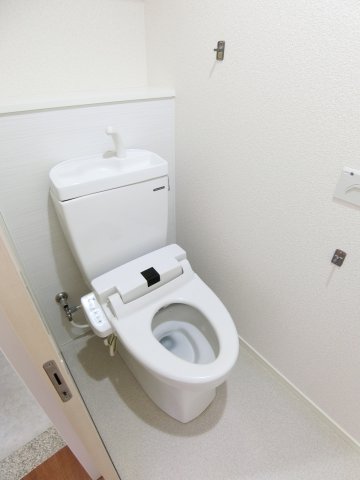 トイレ　詳細は、RISUMO江坂本店→06-6155-7137まで♪