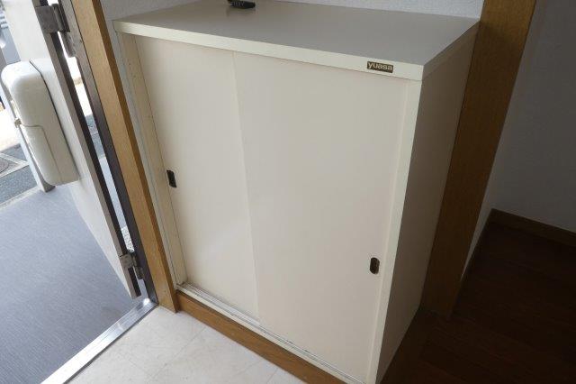 玄関　シューズボックス