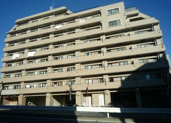 大田区東嶺町のマンションの建物外観