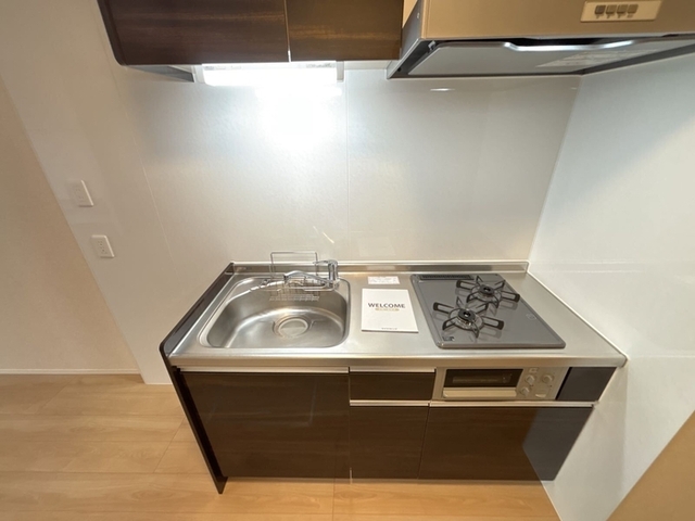 キッチン　２口コンロ付きシステムキッチンです。