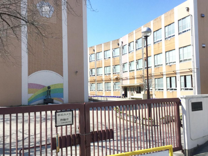 小学校　名古屋市立貴船小学校（小学校）まで270m