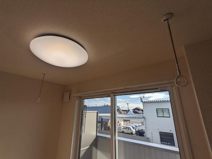 その他設備　室内物干し