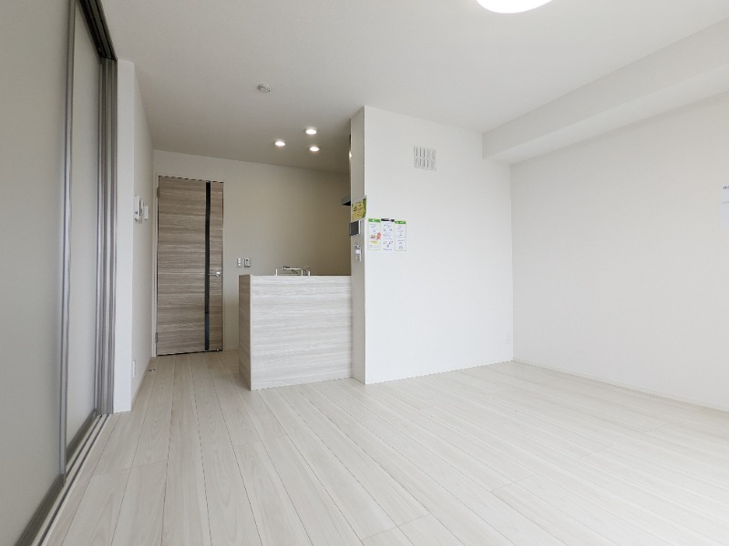 居室・リビング　図面と現状に相違がある場合には現状を優先