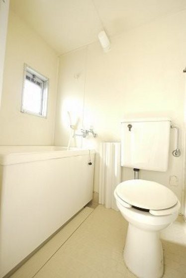 バス・シャワールーム　※他号室の写真です