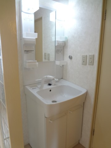 洗面設備　※他部屋参照・現況優先