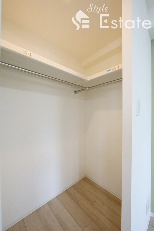 収納　ウォークインクローゼット