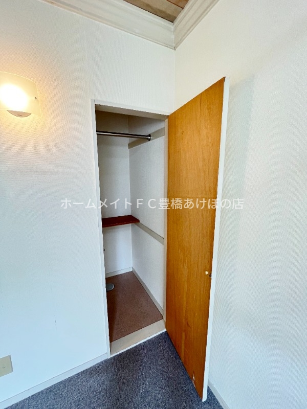 収納　同型別部屋写真（反転）