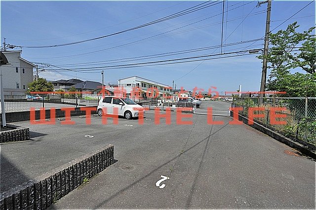 駐車場　駐車スペースもあります