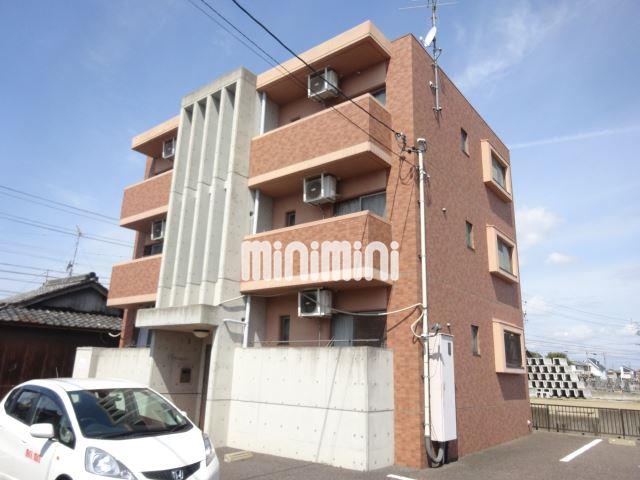 建物外観　南向きの明るい建物。